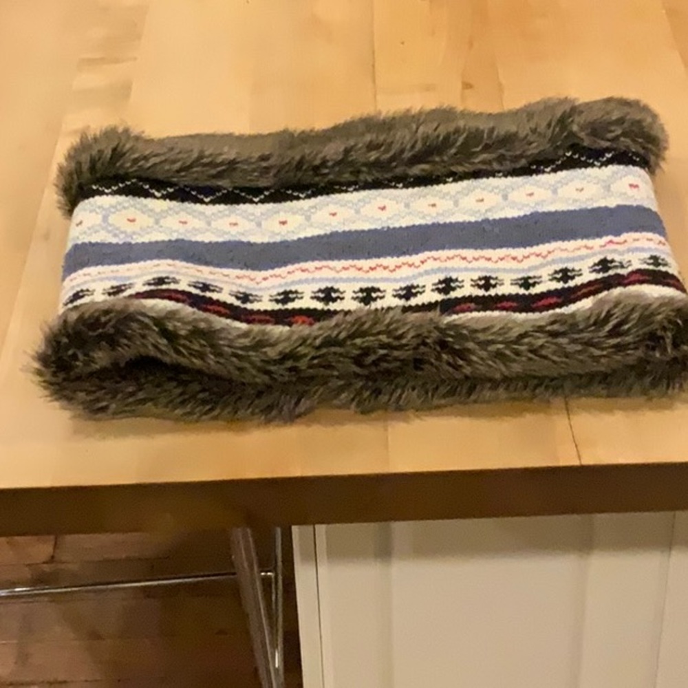Tommy Hillfiger faux-fur collar